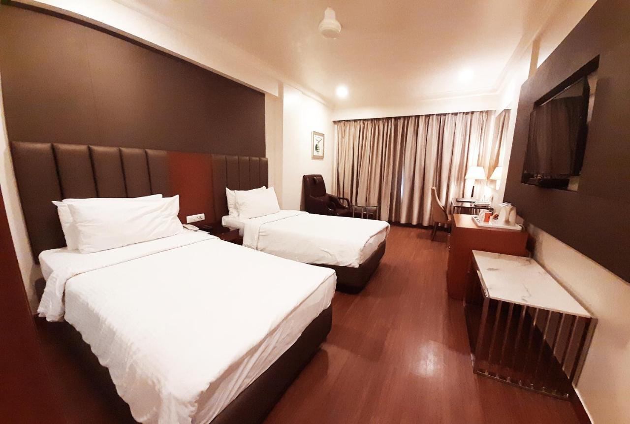Fortune Murali Park Hotel Vijayawāda Exterior foto