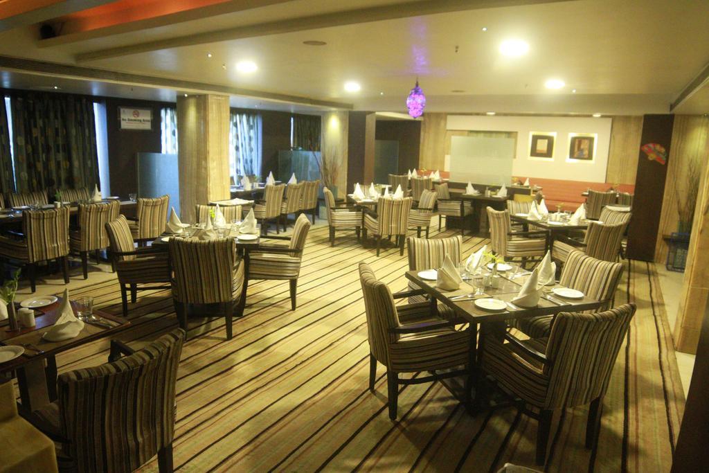 Fortune Murali Park Hotel Vijayawāda Exterior foto
