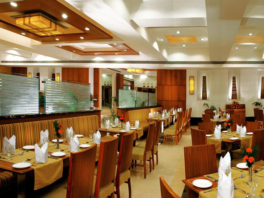 Fortune Murali Park Hotel Vijayawāda Exterior foto