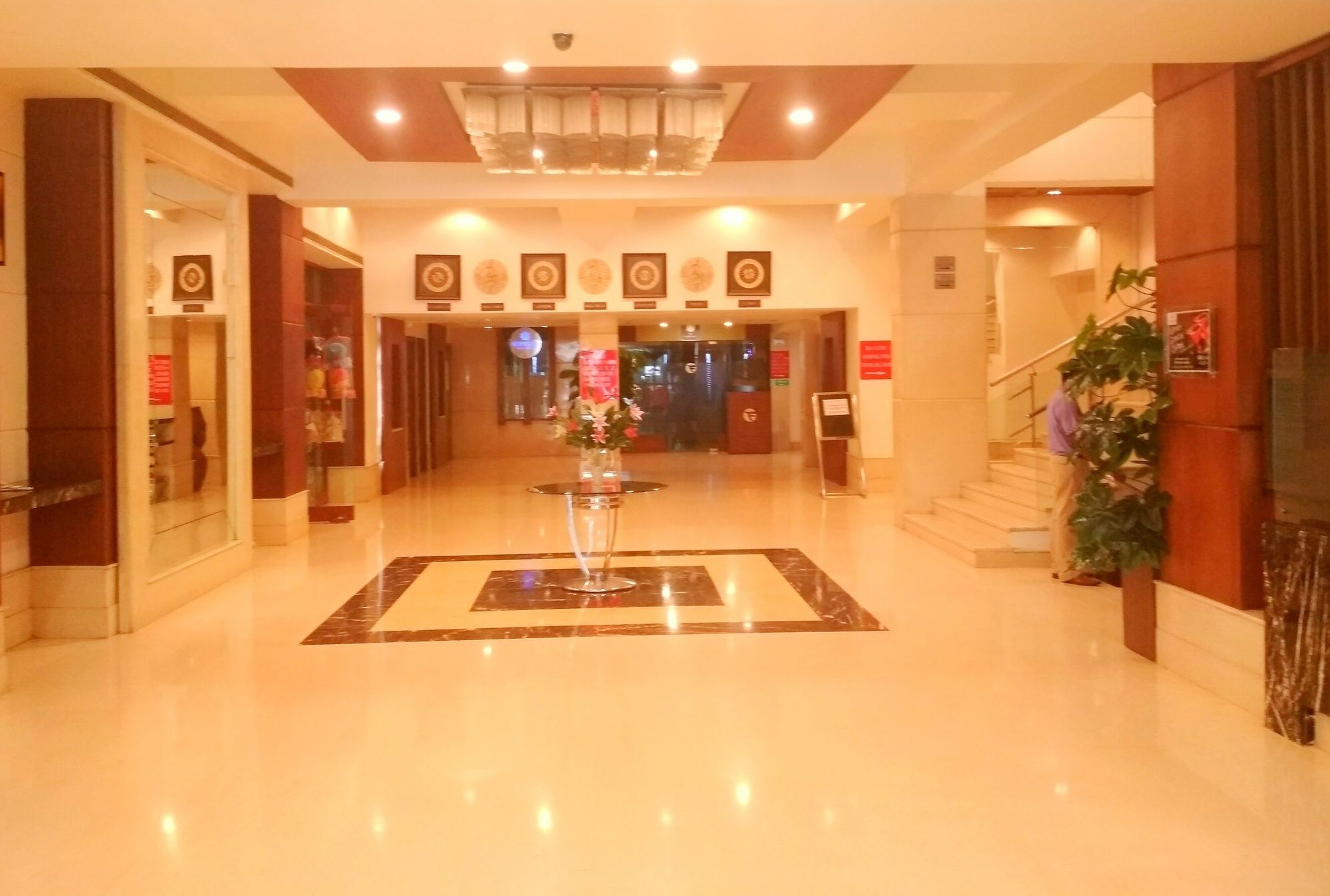 Fortune Murali Park Hotel Vijayawāda Exterior foto